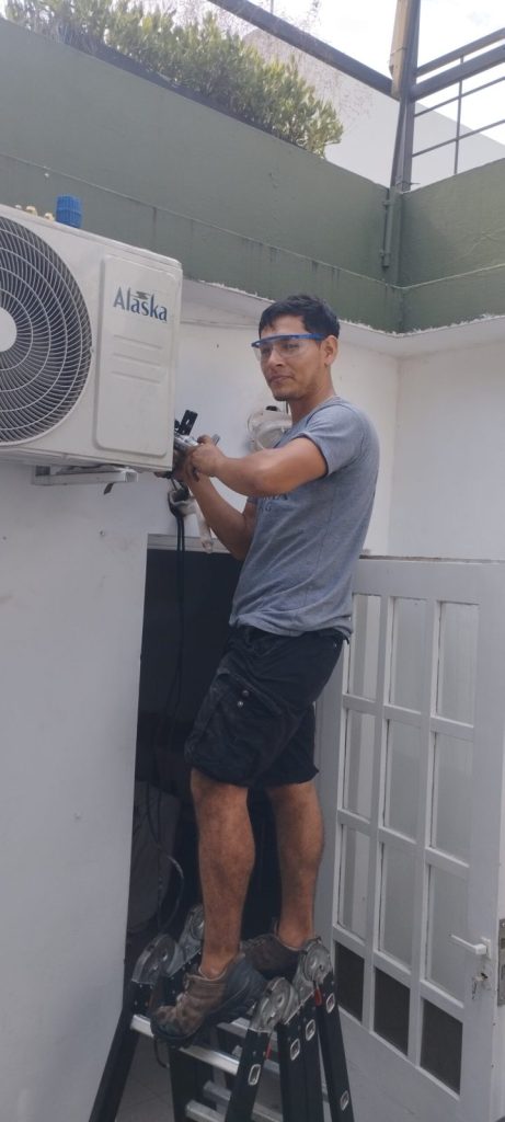 Instalación de aire acondicionado en departamento nuevo, CABA: detalle 14