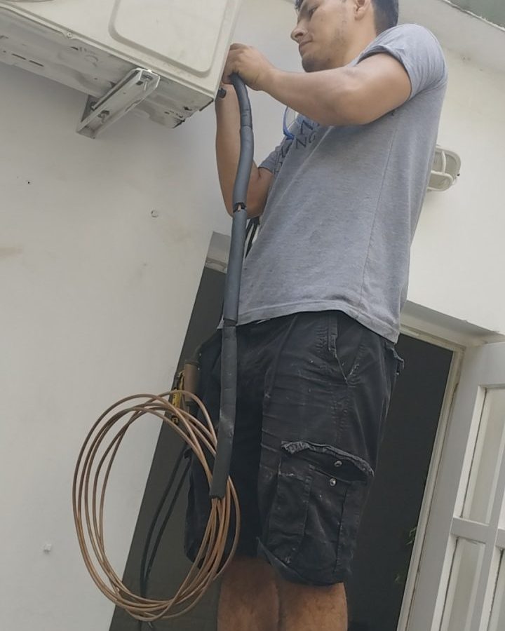 Instalación de aire acondicionado en departamento nuevo, CABA: detalle 7