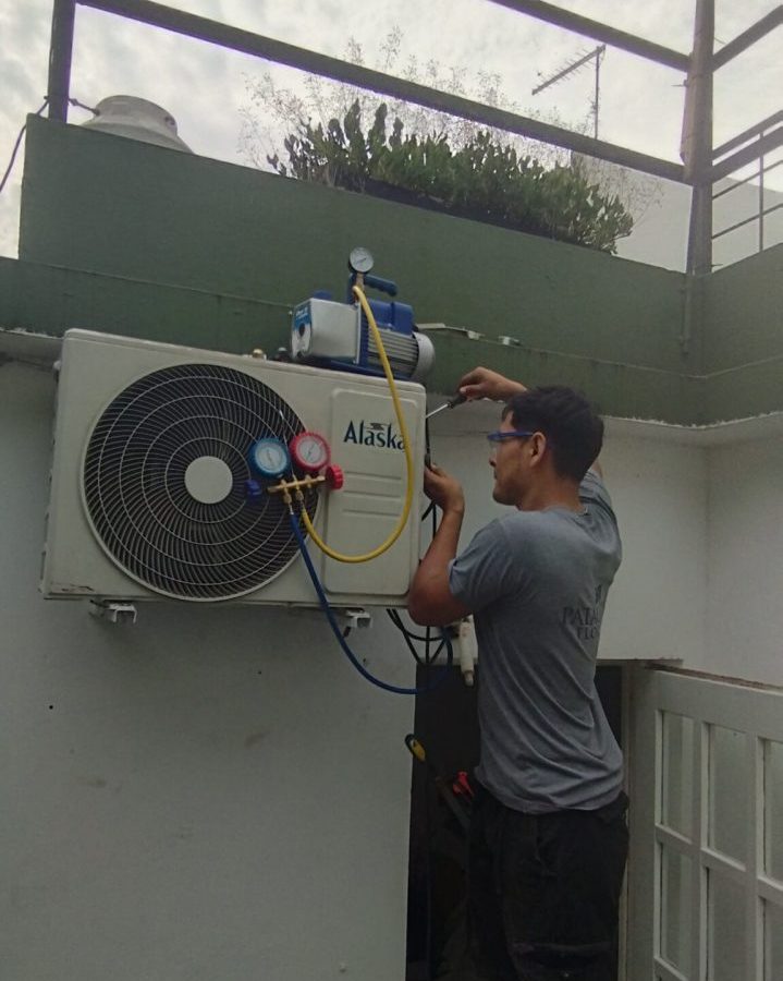 Instalación de aire acondicionado en departamento nuevo, CABA: detalle 8