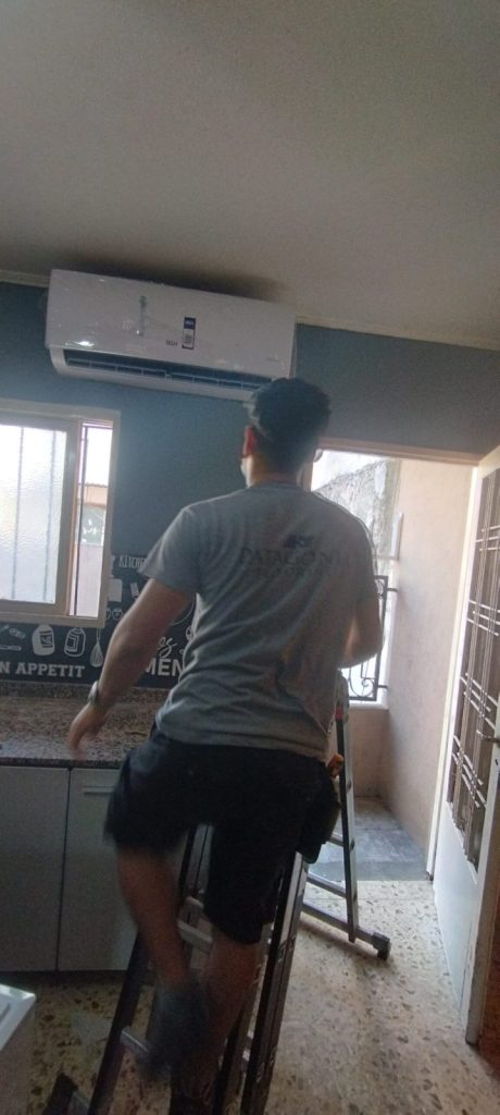 Instalación de aire acondicionado en pared antigua, CABA: detalle 4
