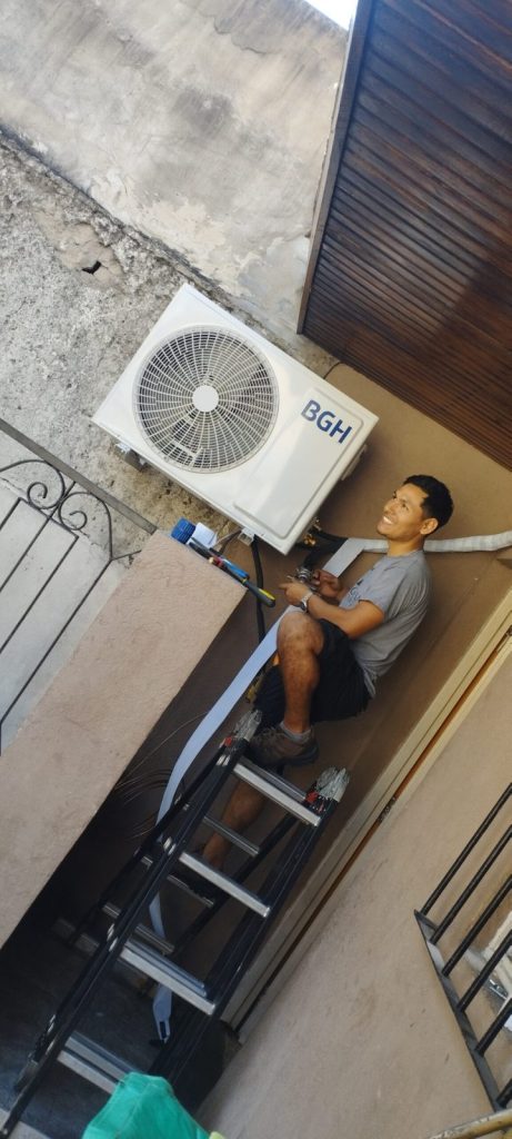 Instalación de aire acondicionado en pared antigua, CABA: detalle 5