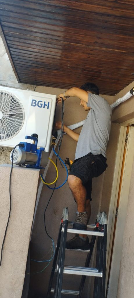 Instalación de aire acondicionado en pared antigua, CABA: detalle 7
