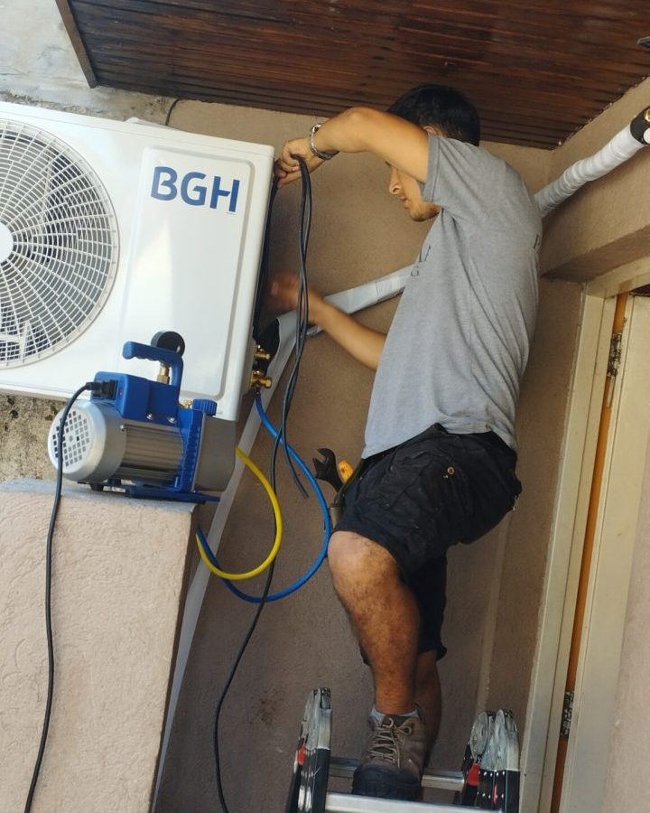 Instalación de aire acondicionado en pared antigua, CABA: detalle 7