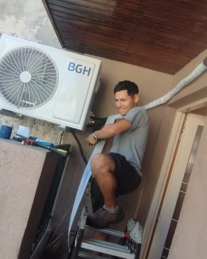 Instalación de aire acondicionado en pared antigua, CABA: detalle 8