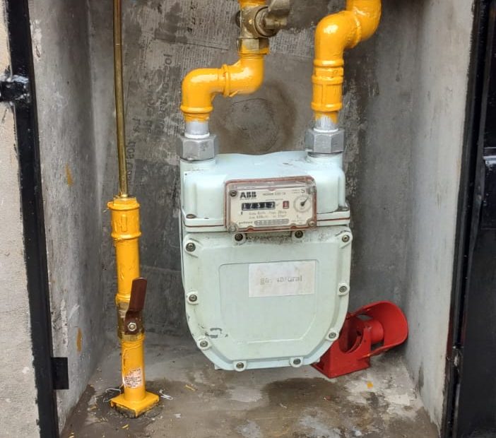 Termotanque, cañerías y reparación de caja de gas en Almagro: detalle 1