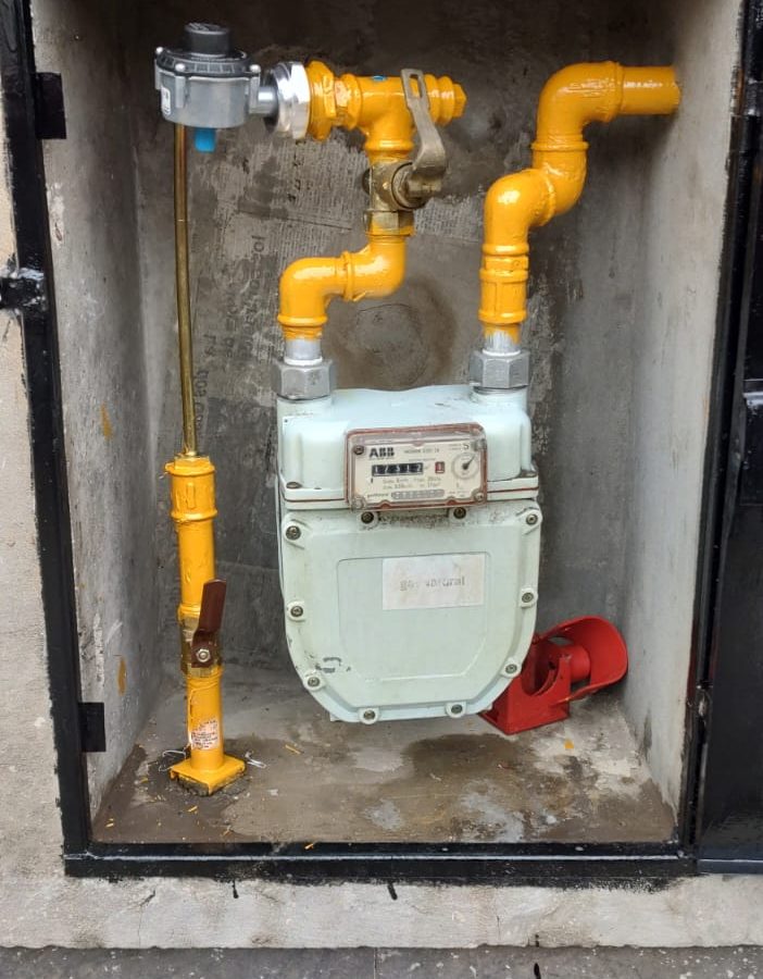 Termotanque, cañerías y reparación de caja de gas en Almagro: detalle 1