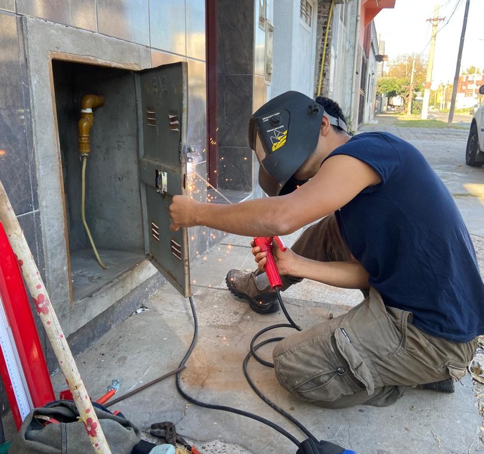 Termotanque, cañerías y reparación de caja de gas en Almagro: detalle 5